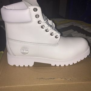 Timberland Shoes - All White Timberlands Timberland Shoes - All White Timberlands
